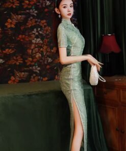 Qipao|National style green embroidered cheongsam